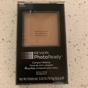 NEW Revlon Photoready Compact Makeup 400 Caramel